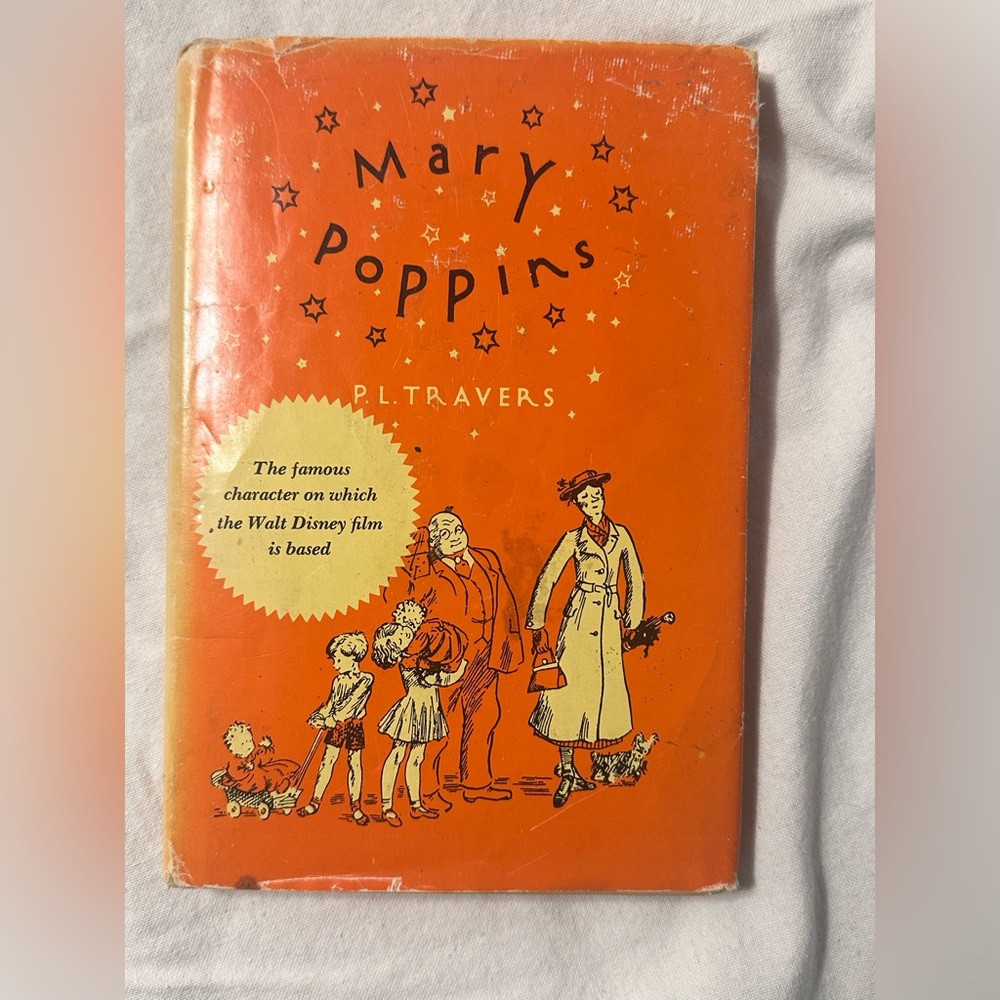 Mary Poppins Book by P.L. Travers